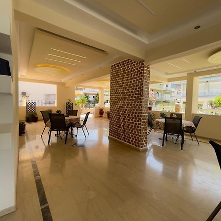 Niki Apartments Paralia Dionysiou Esterno foto