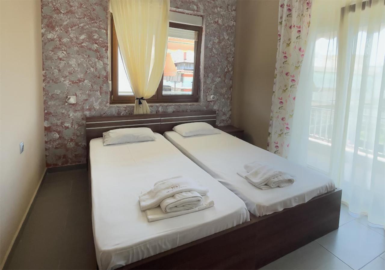 Niki Apartments Paralia Dionysiou Esterno foto