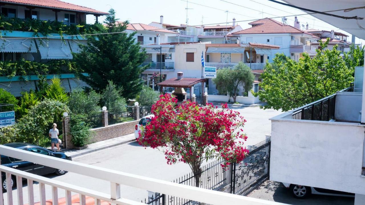 Niki Apartments Paralia Dionysiou Esterno foto